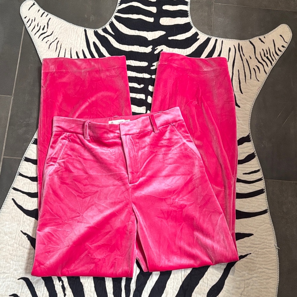 Good American Fuchsia Velvet Trousers